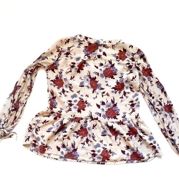 American Eagle Floral Peplum Blouse - Picture 2 of 4